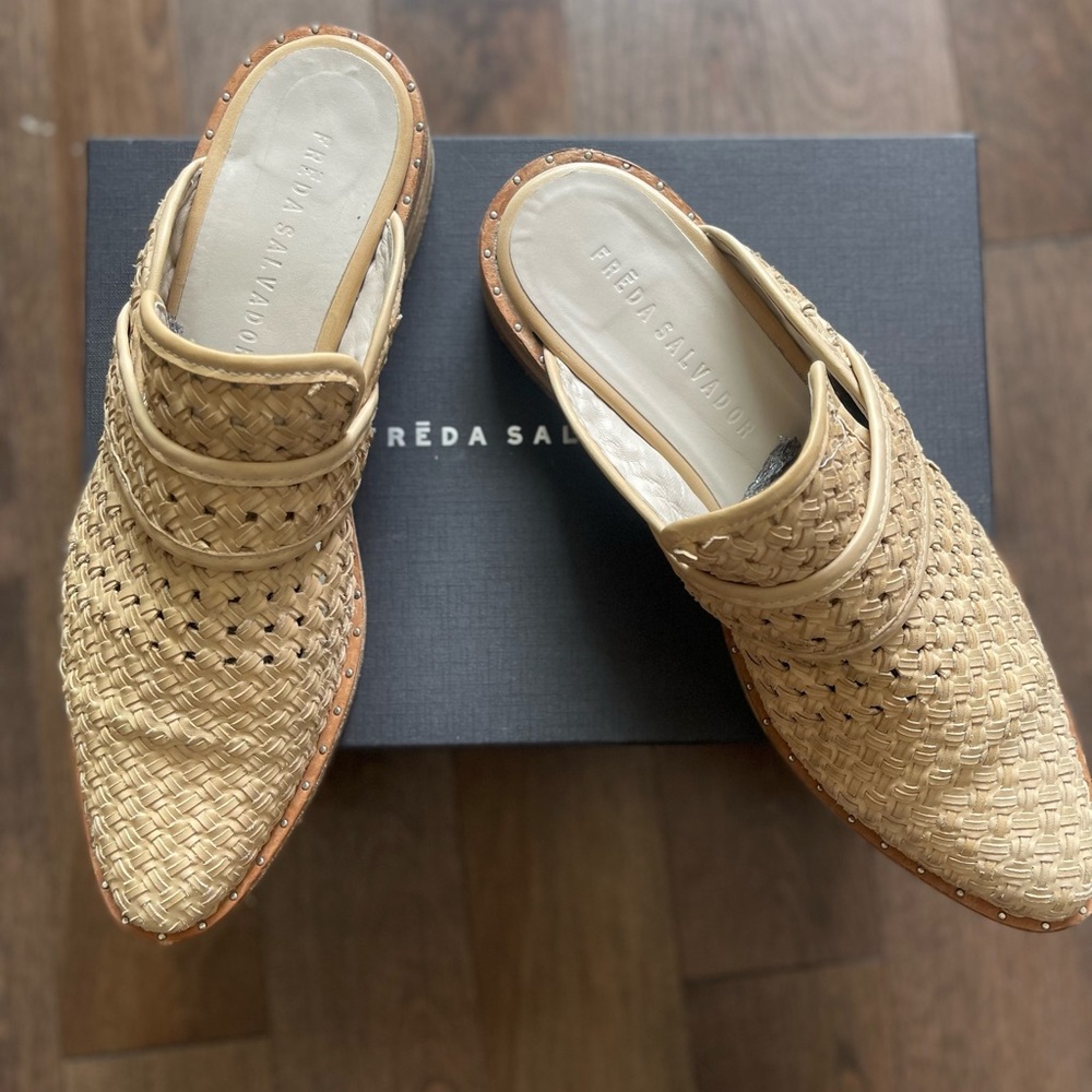 FRĒDA SALVADOR keen woven mule